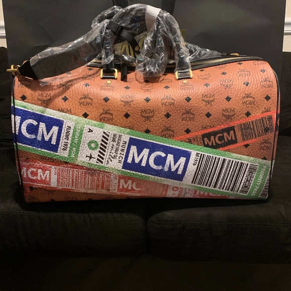 MCM Travel Bag - Picture 3 of 3